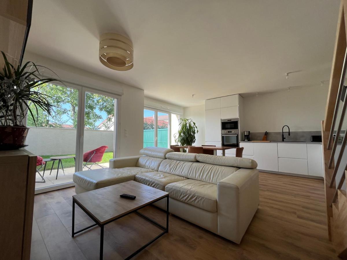 Maison T4 Cosy + Jardin Leyment ภายนอก รูปภาพ